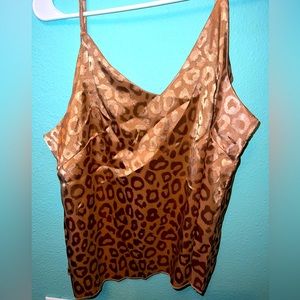 SHEIN Leopard Top